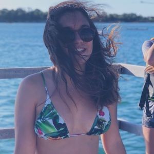 Meet your Posher, Lleticia